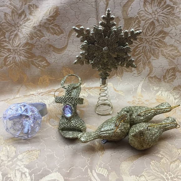 Bling! Gold! Christmas 🎄 Ornaments! 3 Gold Doves, Shoe, Ring, & Tree Topper - Picture 1 of 13